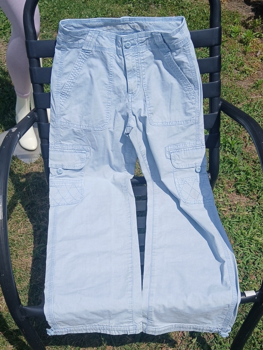 A.E.O Baggy Jogger  Stretch Light Wash Cargo Pants - Pale Blue Size 0
